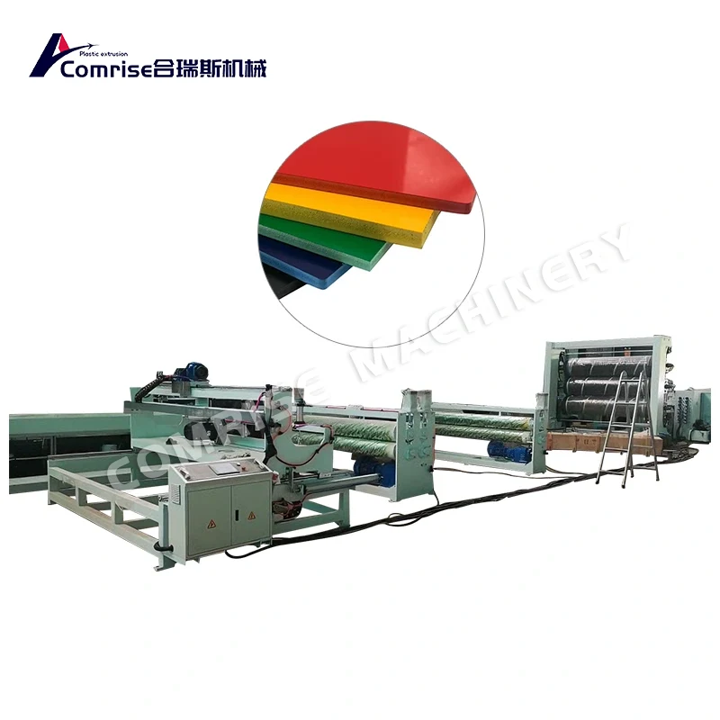PVC ထုတ်လုပ်မှုအတွက် Thick Board Machine တွင် မည်သည့်သော့ချက်အင်္ဂါရပ်များကို ရှာဖွေသင့်သနည်း။